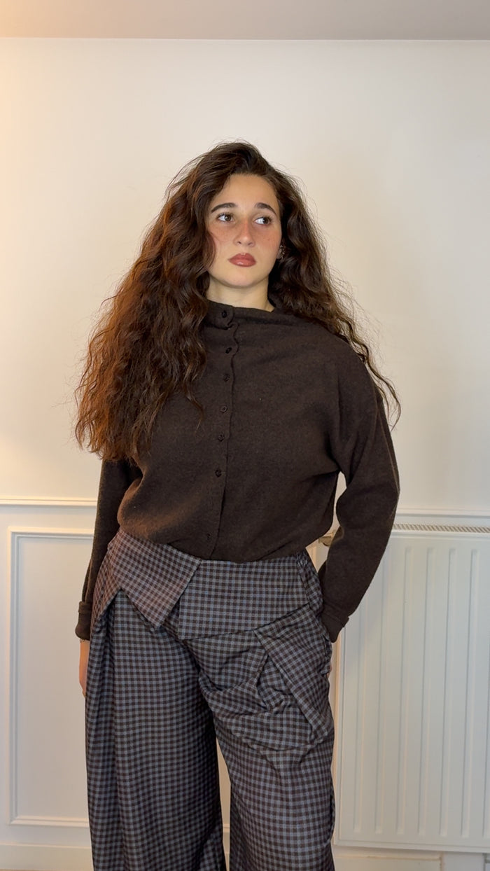 PULL BEVERLY